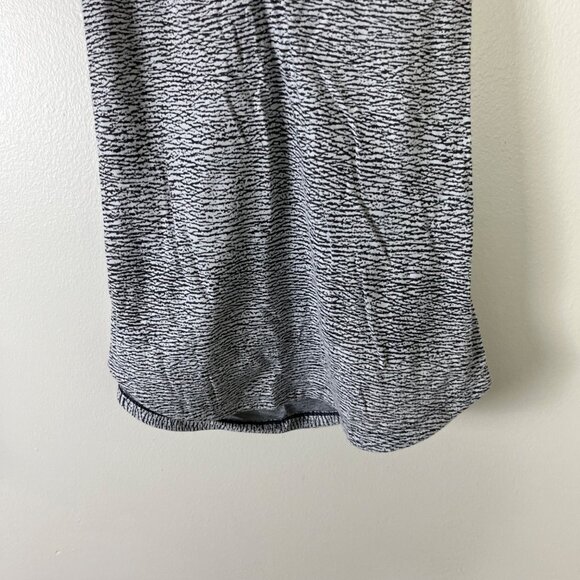 Lululemon Athletic Knot Your Typical Tank Top Pebbel Jacquard Women’s Sz 6 - Picture 4 of 7